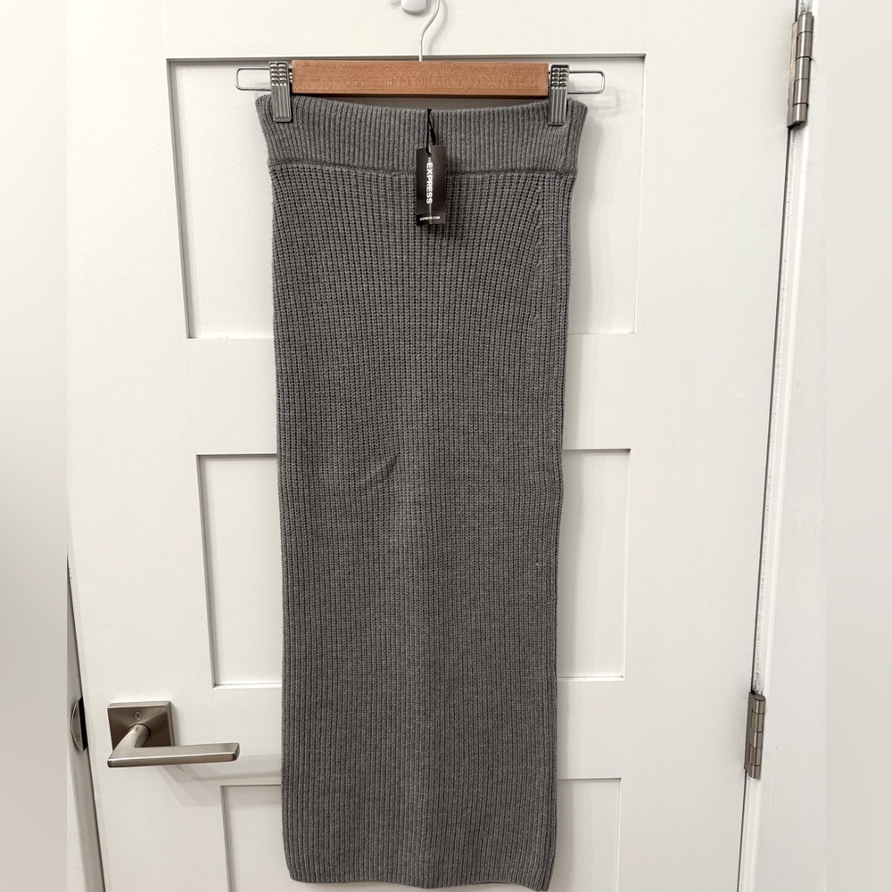 Gray Knit Skirt